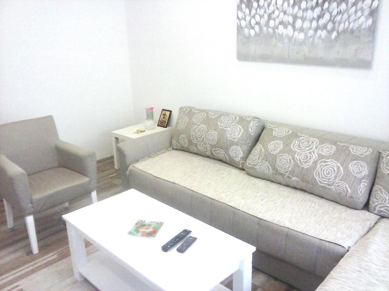 Apartman Veljic Ni Eksteriør bilde