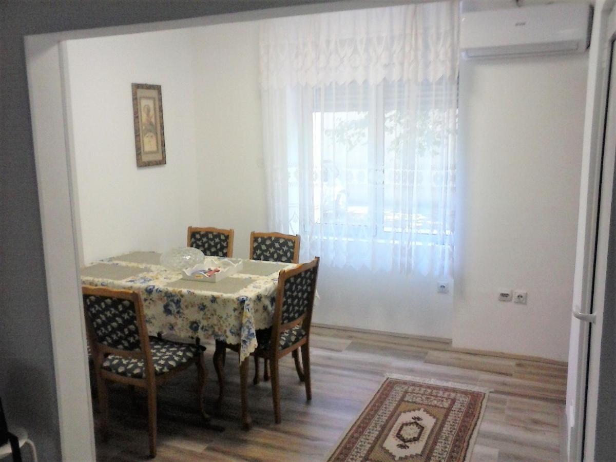 Apartman Veljic Ni Eksteriør bilde